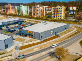 ZDR-retail-park-Hluboka