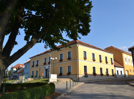 Černá Hora - radnice